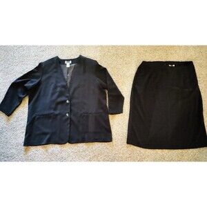 Maggie Barns Black Skirt Suit – 2 Piece Blazer & Skirt – Women’s Plus Size 28W